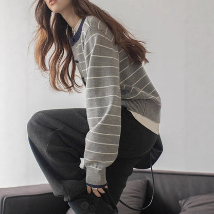 Stripe Cardigan for Women, Buttoned Round Neck Long Sleeve Knitwear Coat