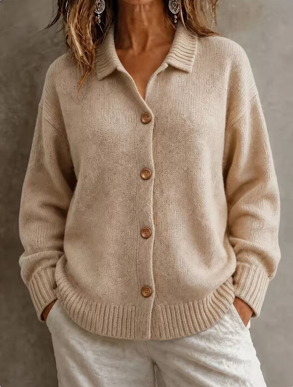Single breasted long sleeved sweater jacket